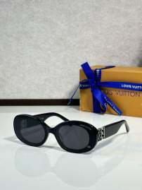 Picture of Louis Vuitton Sunglasses _SKUfw76440093fw